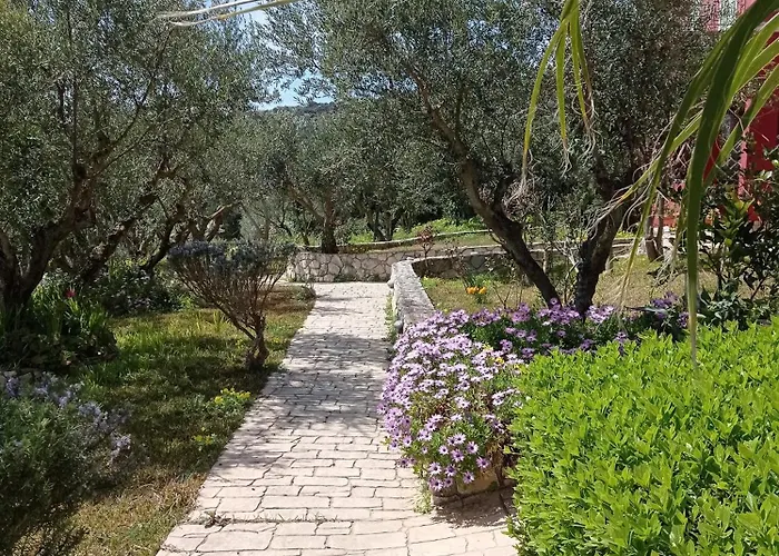 Volidiera Πανσιόν